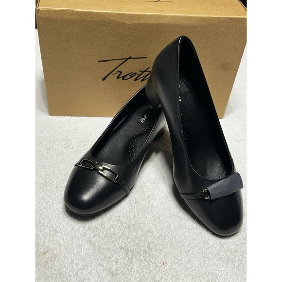 Black Leather Trotters Dakota Pumps Women's size 7 W Comfort New In Box - Picture 1 of 9